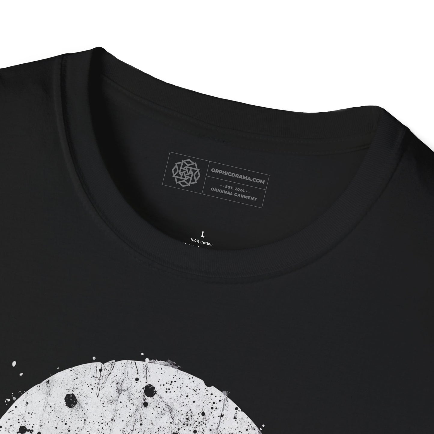 Dripping Skull β Grunge Gothic Minimalist T-Shirt