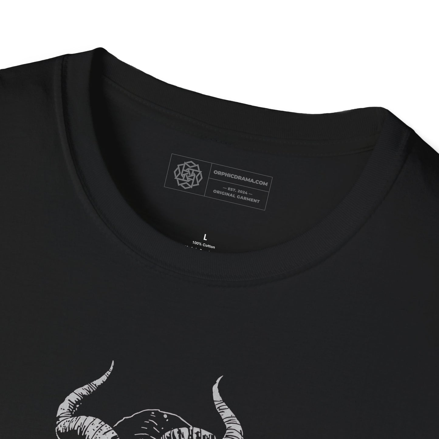 Gothic Horned Skull T-Shirt - Dark Occult Horror Graphic Tee