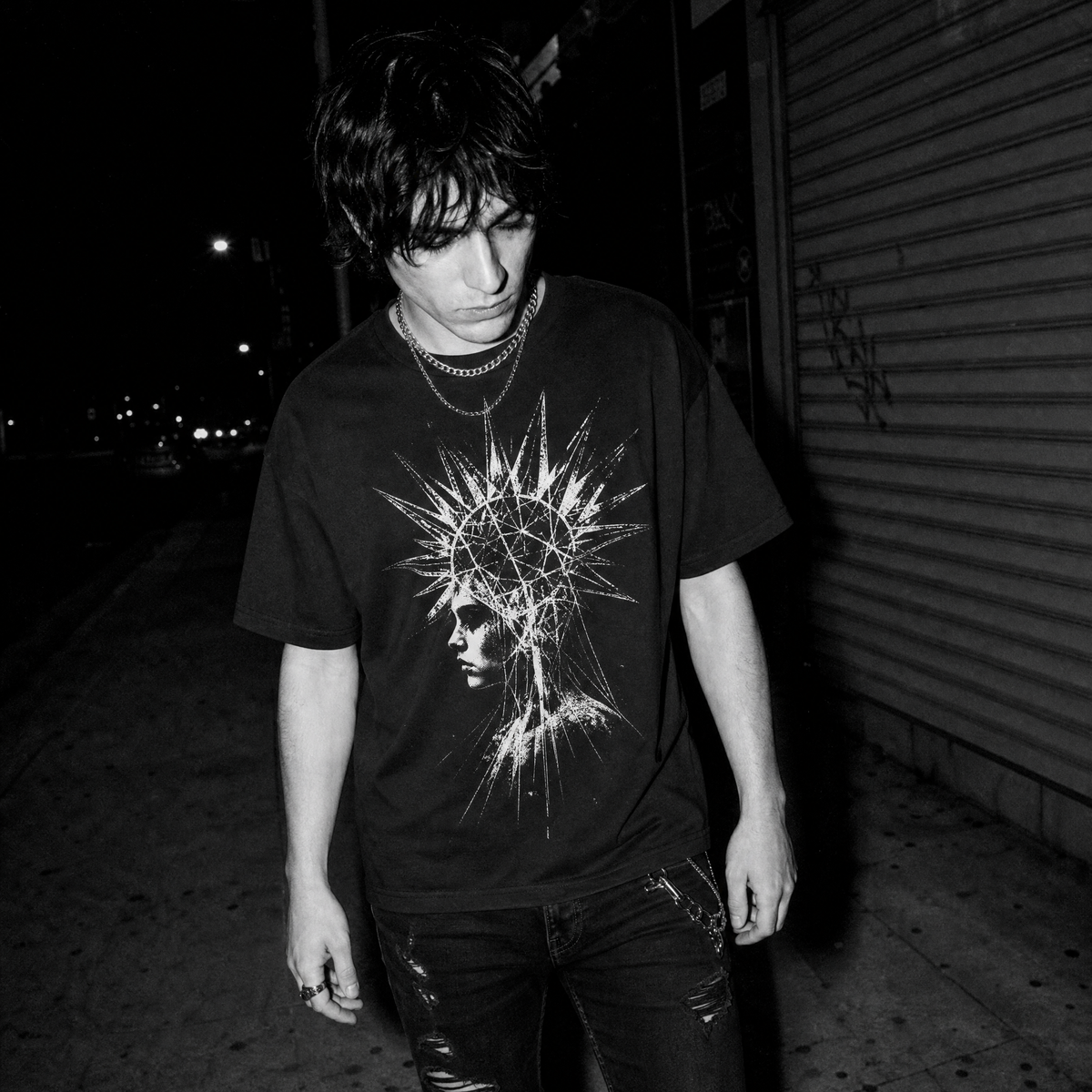 Geometric Halo T-Shirt – Distressed Grunge Portrait