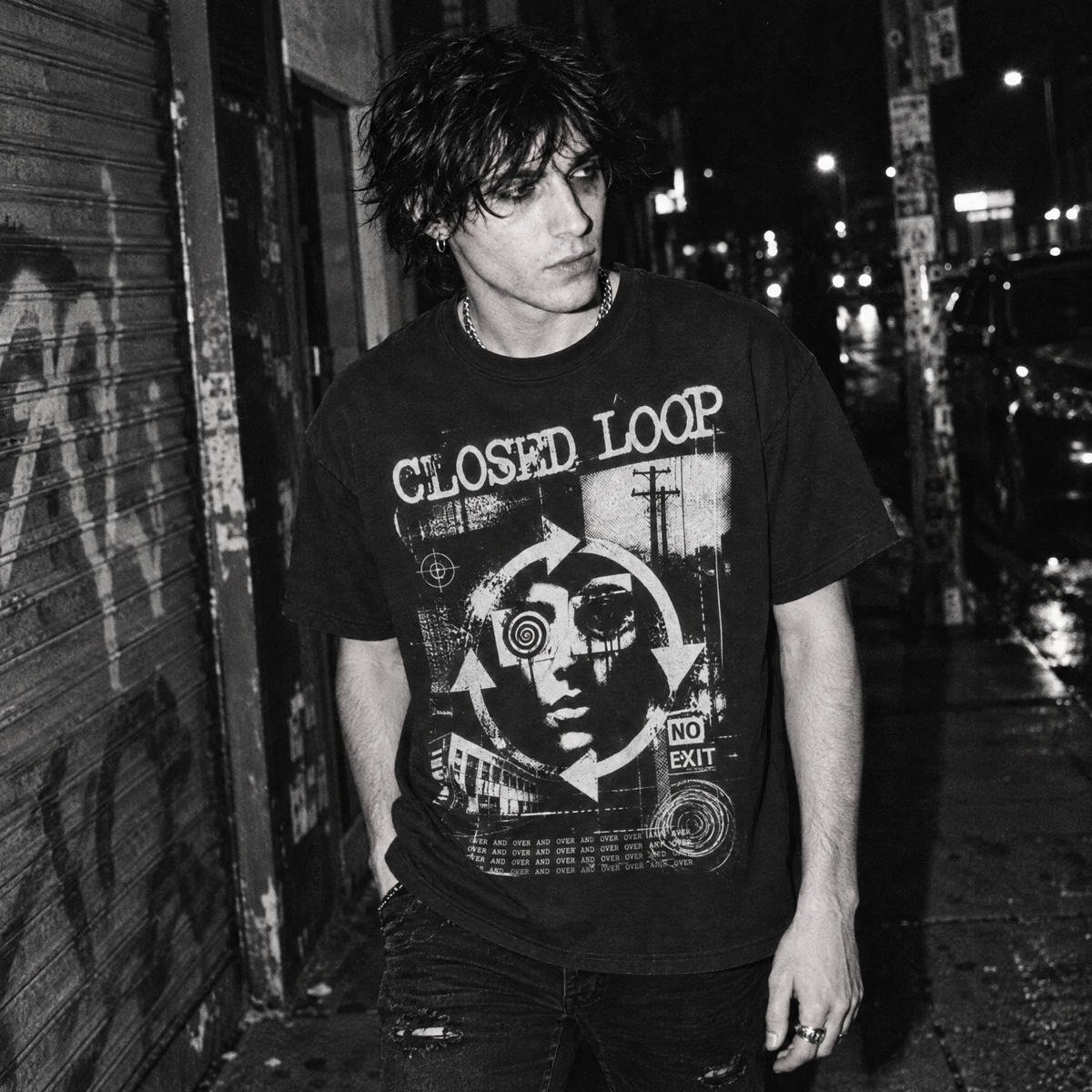 Closed Loop T-Shirt - No Exit Grunge Graphic