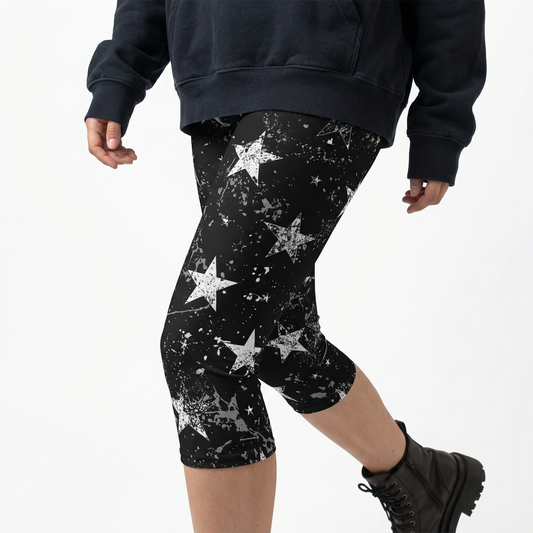 Capri Leggings - Distressed Grunge Stars